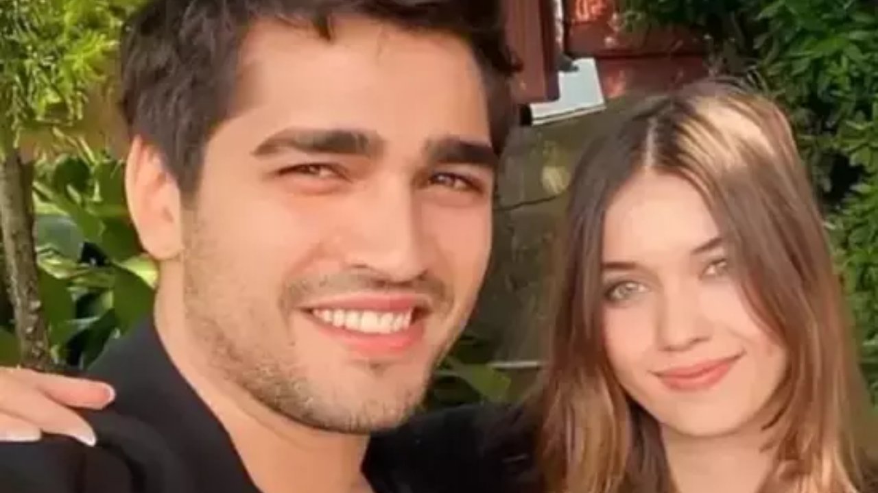 Dudak Dudağa Yakalandı! Mert Ramazan Demir'in Yeni Sevgilisi Kim Çıktı?